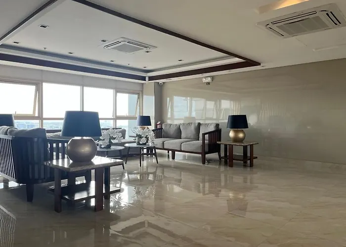 Coast Sea View Balcony Wifi Tv Near Moa 1524 *