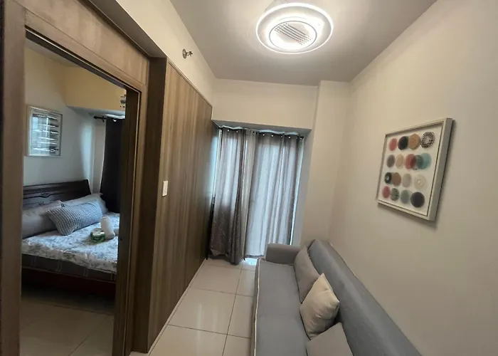 Apartment Coast Sea View Balcony Wifi Tv Near Moa 1524 Manila